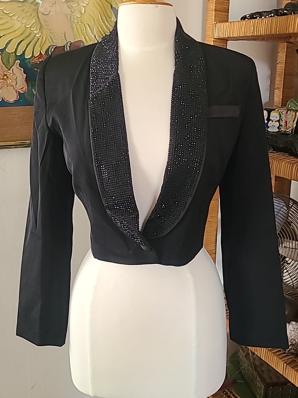 Luxedress Cropped Open Back Tuxedo Jacket Size Small